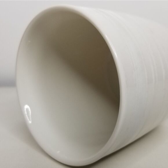 Starbucks 2020 Winter Mug White on White Swirl New Bone China 12fl oz‎ - Picture 6 of 9